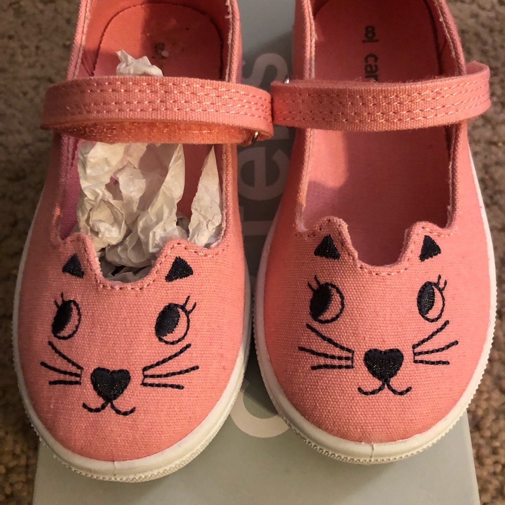 nwt carter’s pink canvas cat maryjanes size 8
